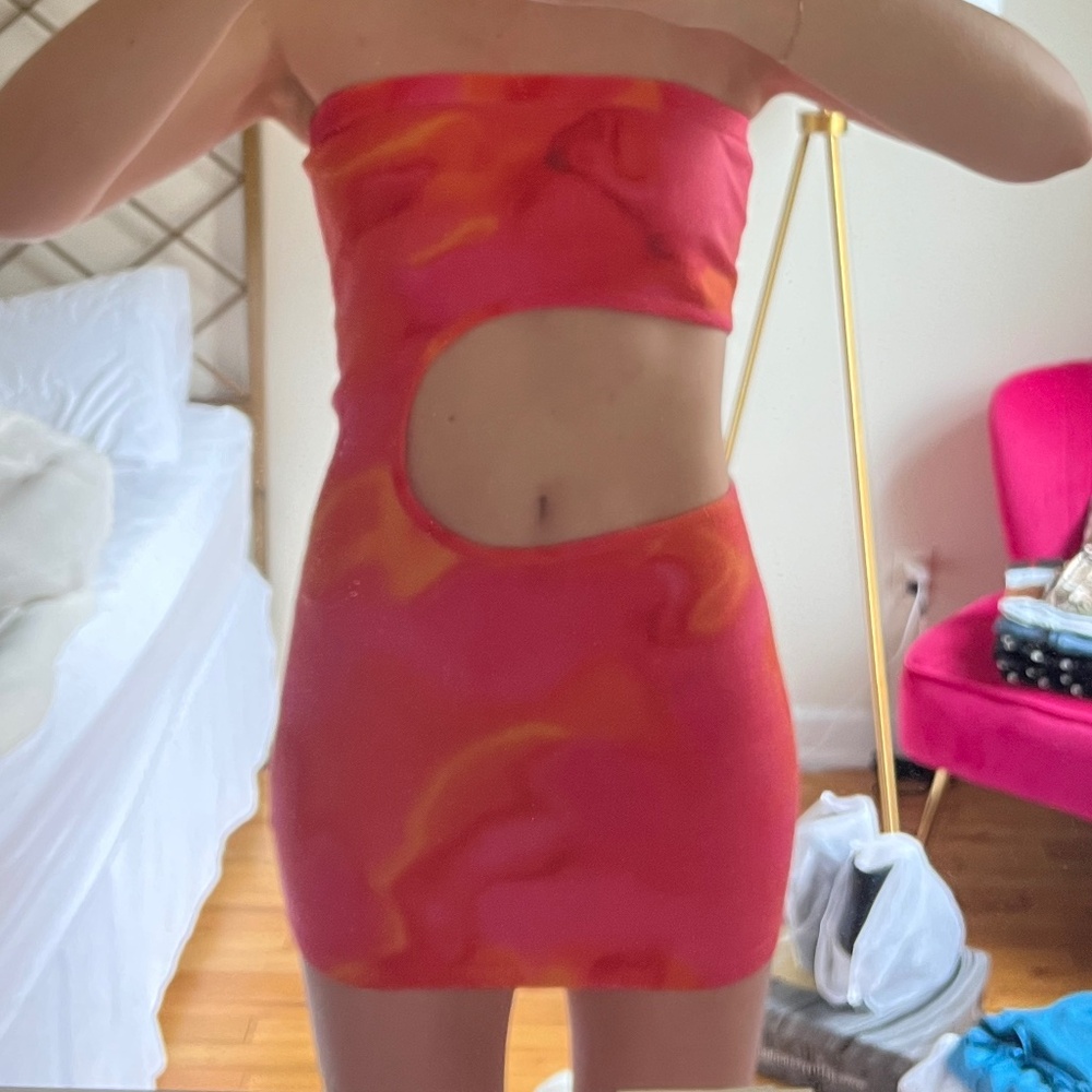 h:ours Yuki Cut Out Mini Dress